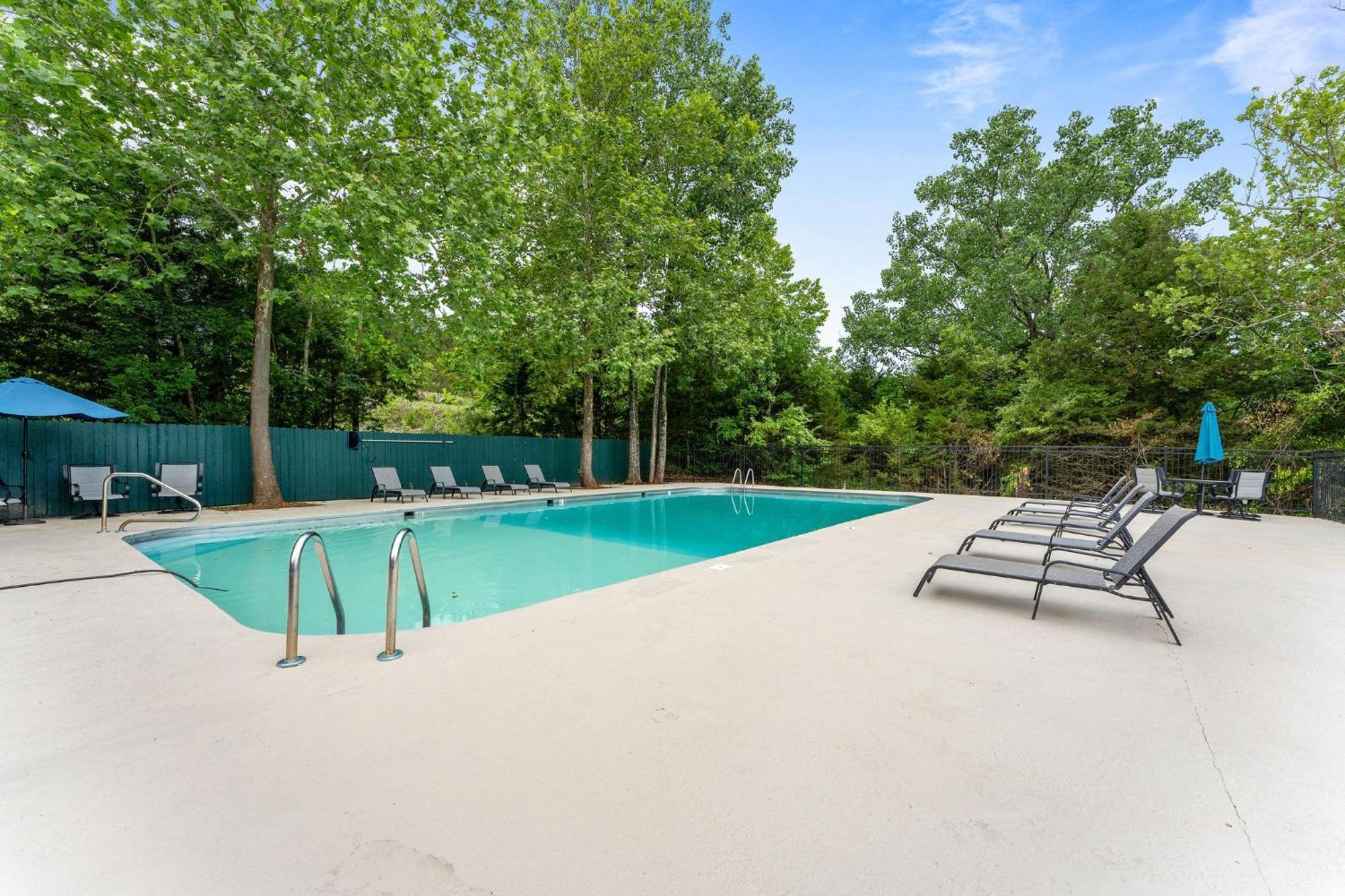 New Ozark Oasis Luxe Cabin Retreat With Hot Tub Hollister Kültér fotó